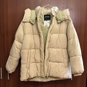 Zara Beige Puffer Jacket